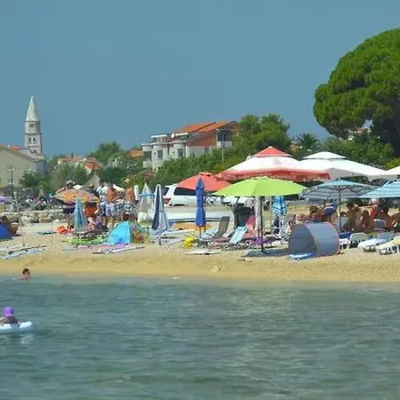 Апартаменты 1 Mit Schwimmbad Und Garten By Interhome Турань